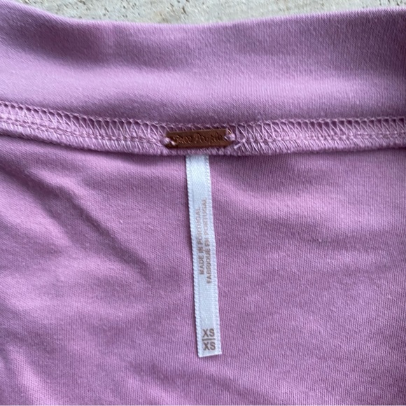 FREE PEOPLE Holala Statement Sleeve Crop Sweatshirt | size xs - Picture 3 of 7